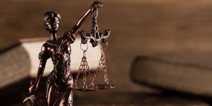 Seguros Catalana Occidente assumes civil liability for an agent who swindled 900,000 euros