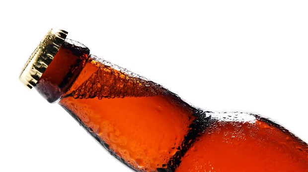 A brewer must compensate with 94,000 euros to a woman who blew a litrona
